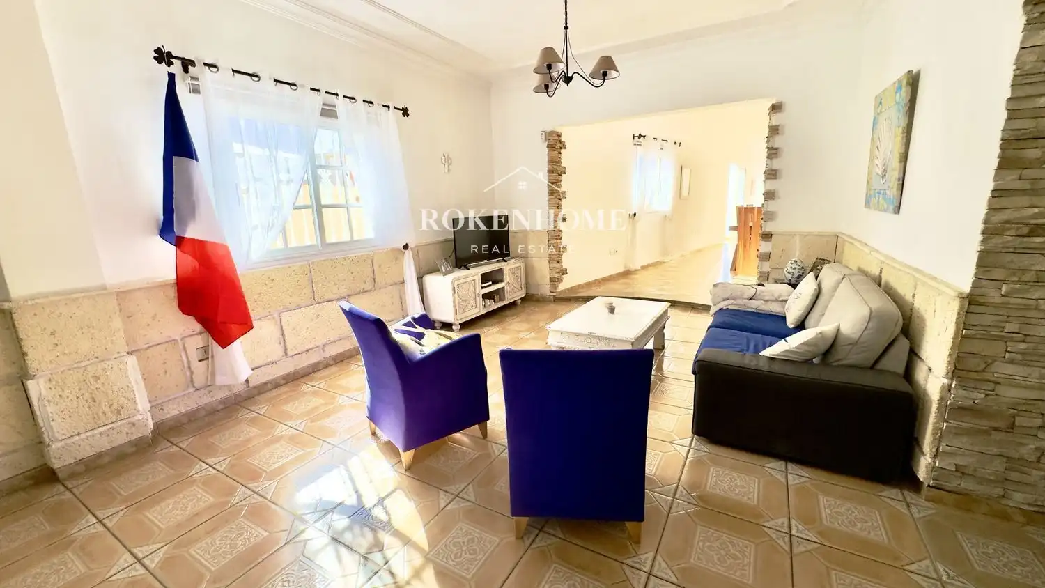 Sala de estar de Casa adosada en venta en Santiago del Teide con Aire acondicionado, Terraza y Trastero