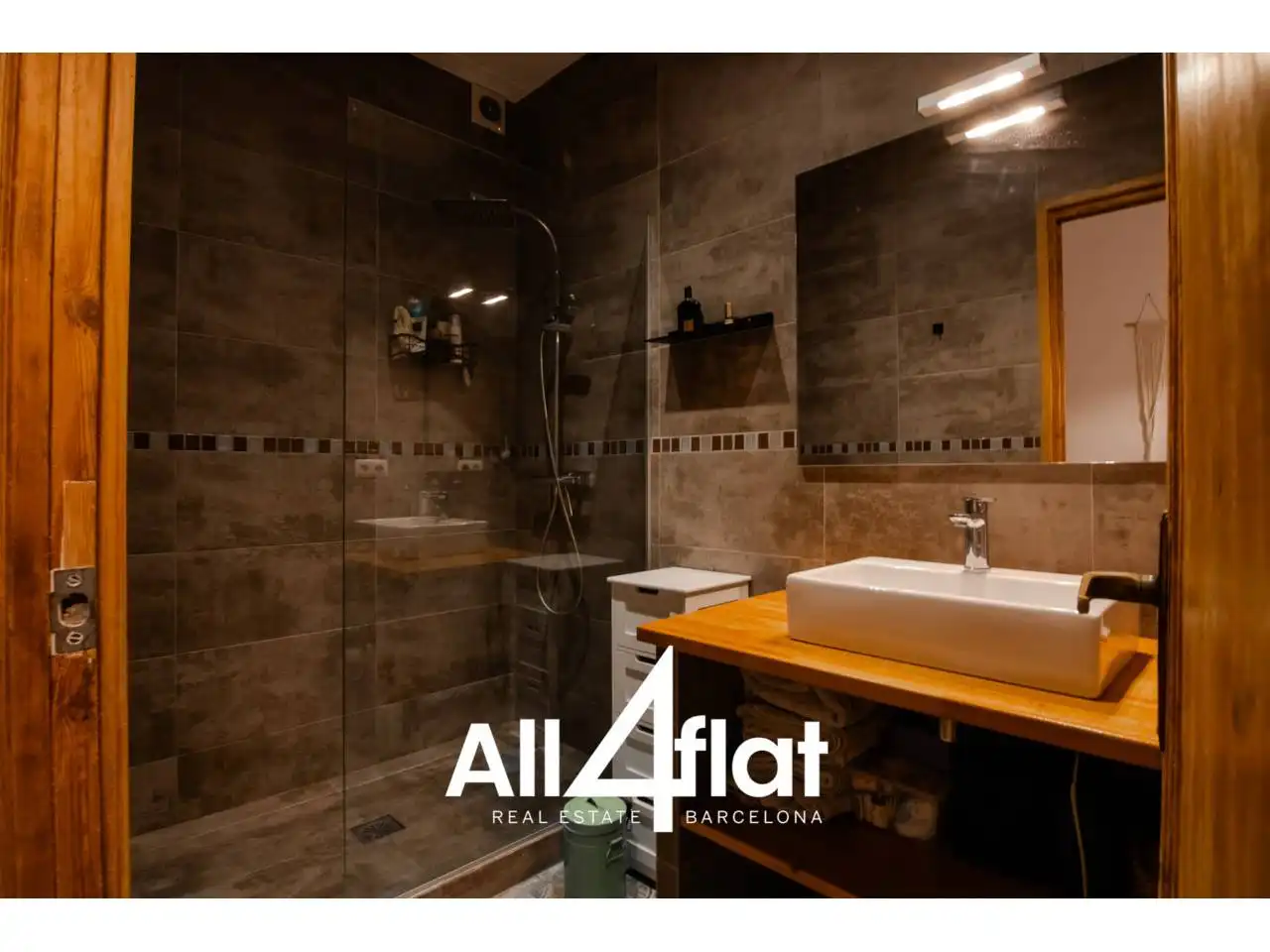 Flat with terrace for sale in Calle Notariat, imagen 31