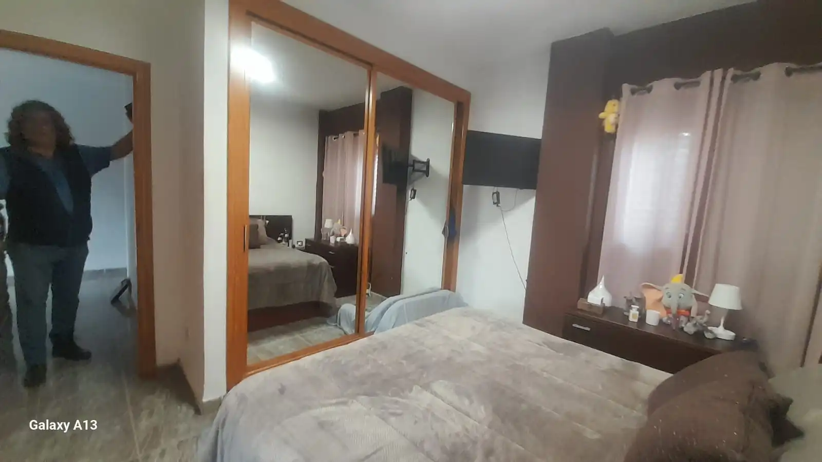 Bedroom of Houses for sale in La Pobla de Vallbona  with Air Conditioner, Heating and Oven