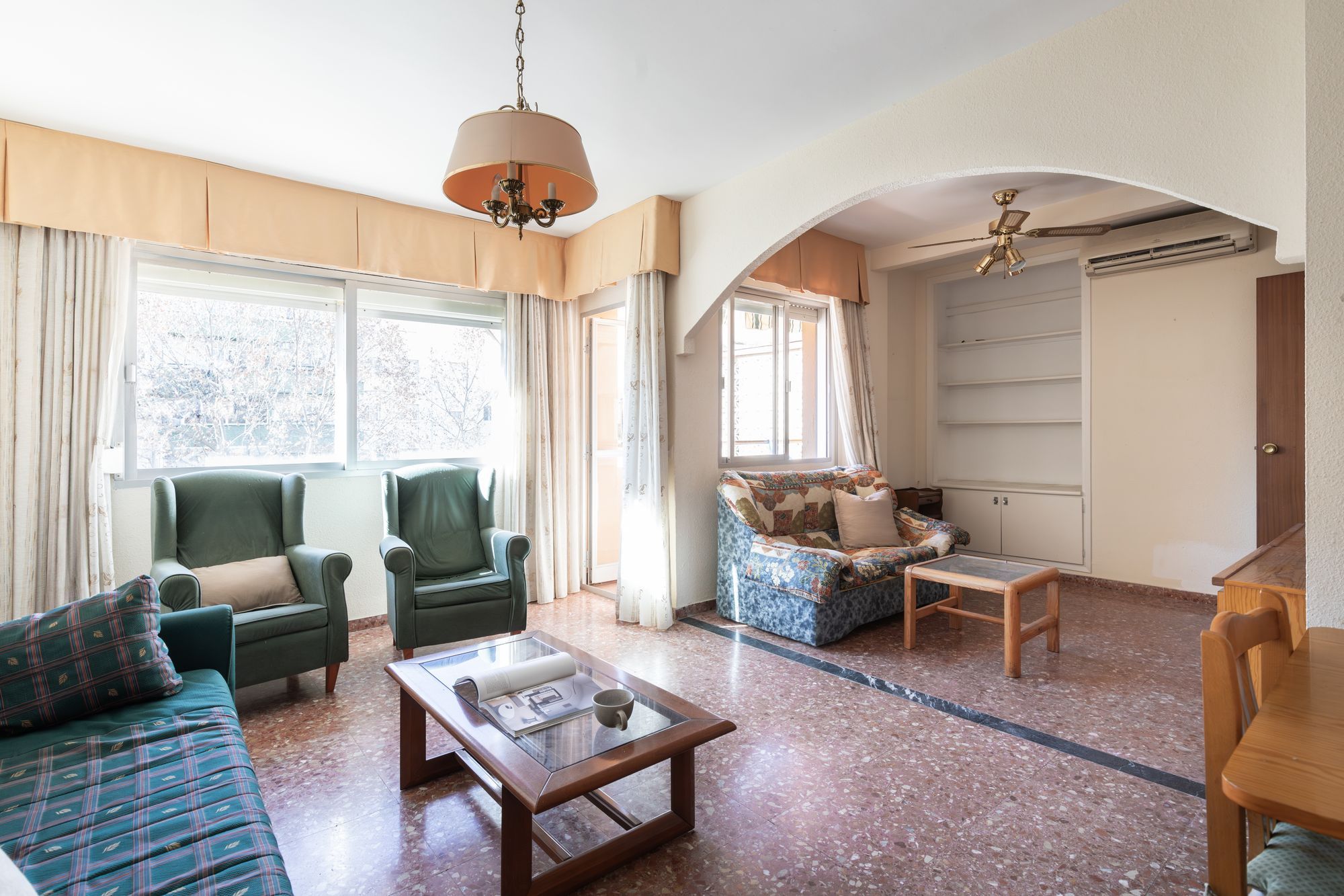 Sala d'estar de Apartament en venda en Fuengirola amb Terrassa i Balcó