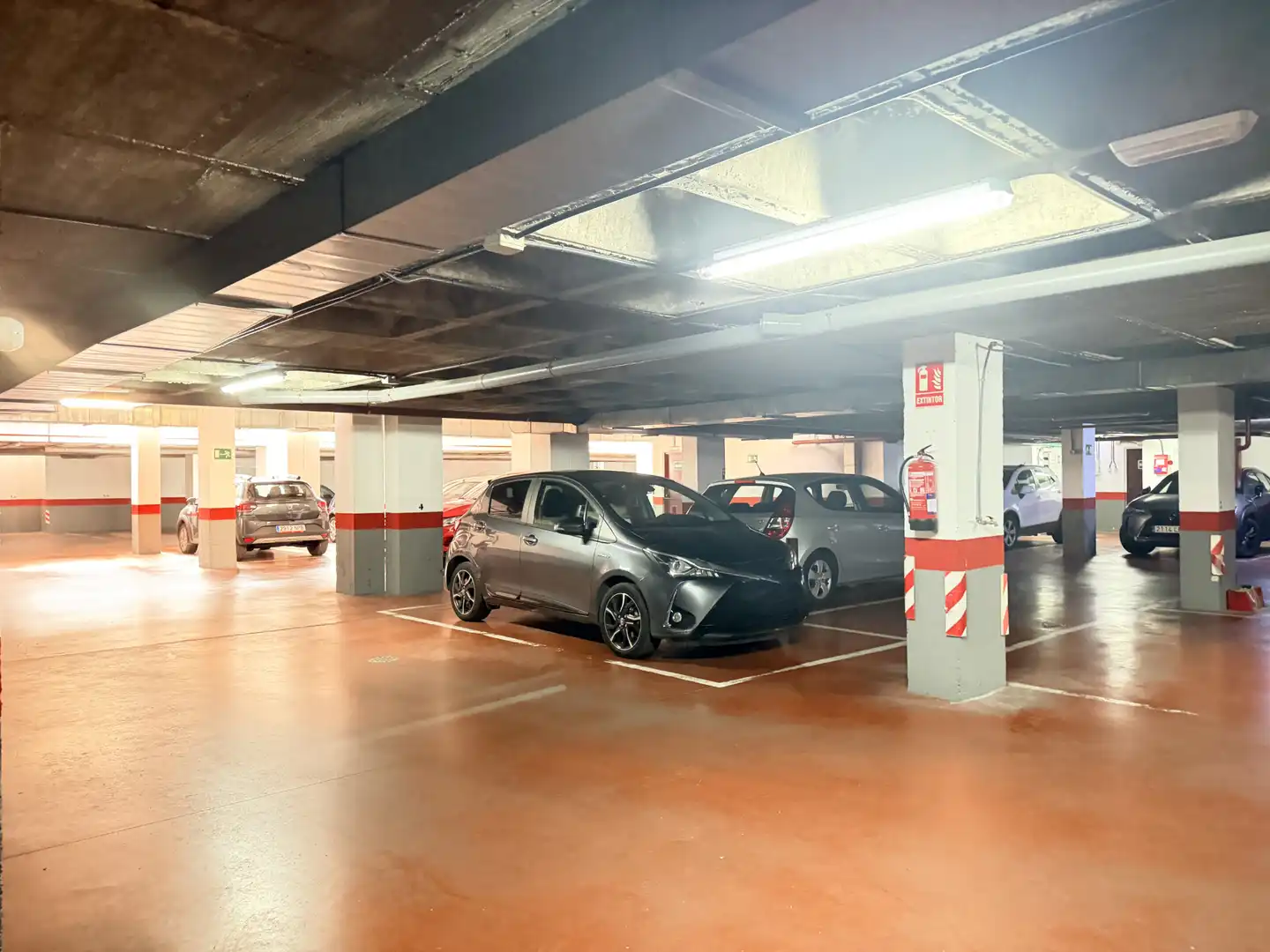 Pis amb jardí en venda a Calle Puerto de Miravete, imagen 45