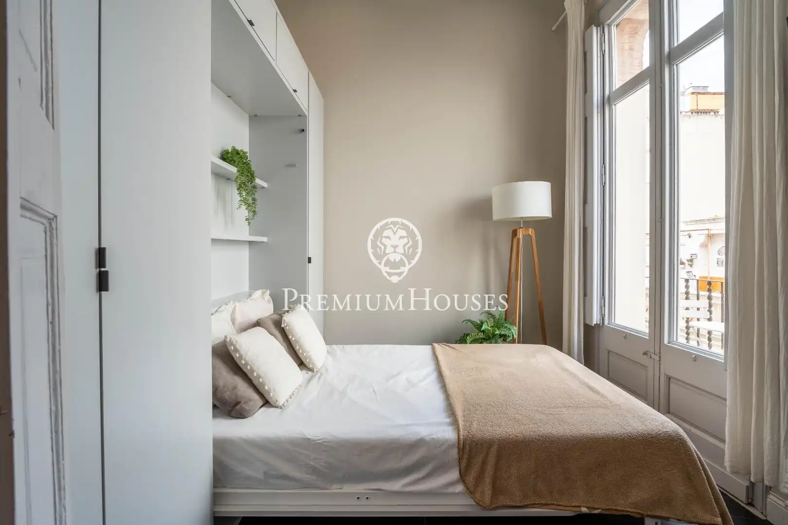 Bedroom of Flat for sale in Vilanova i la Geltrú  with Air Conditioner, Heating and Terrace