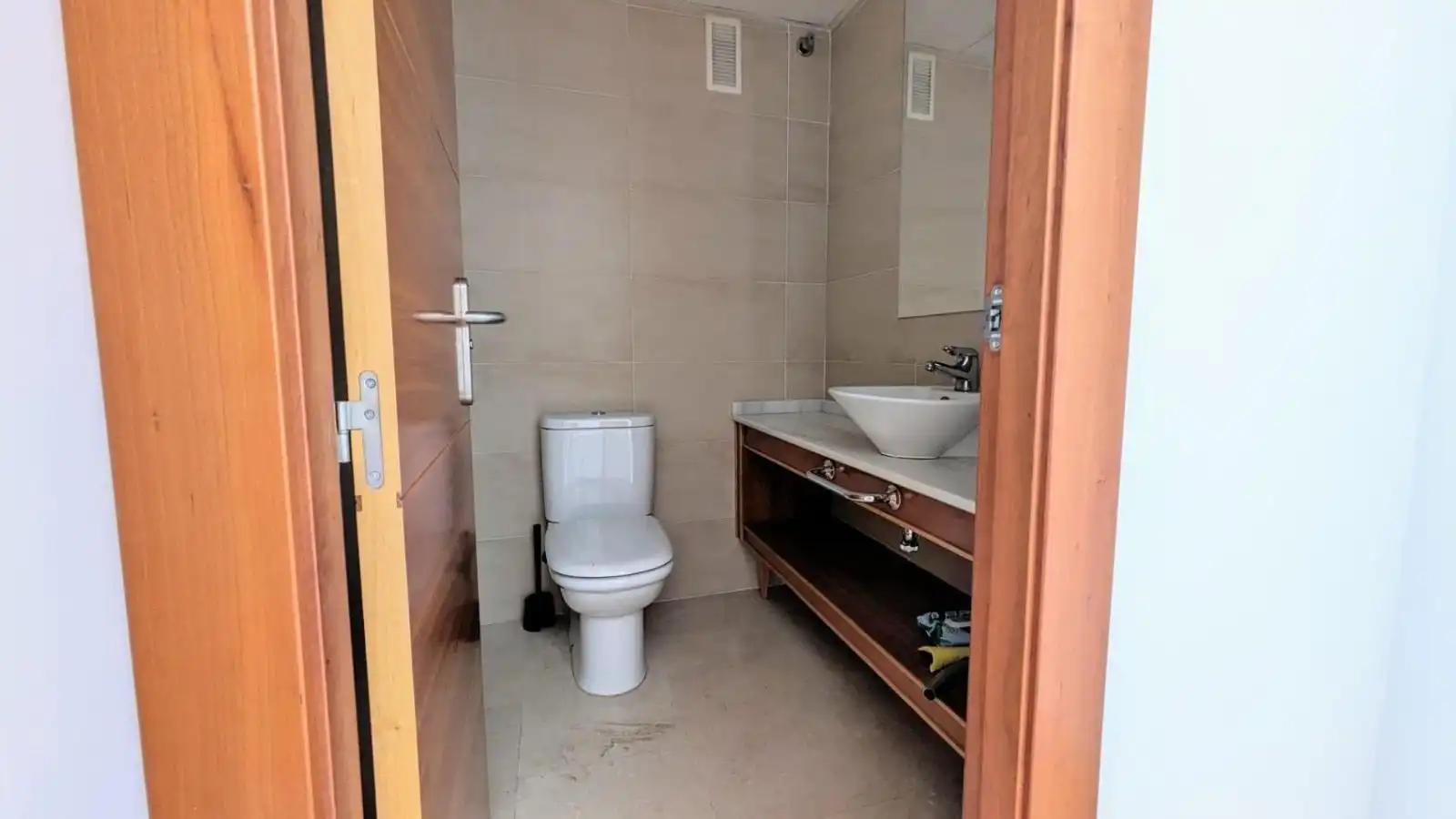 Büro zur Miete in Playa de los Boliches