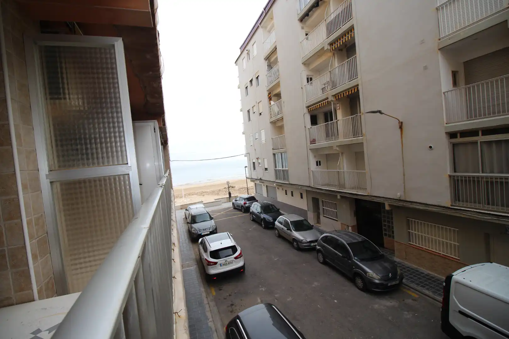 Habitación de Piso en venta en Valencia con Amueblado, Horno y Balcón