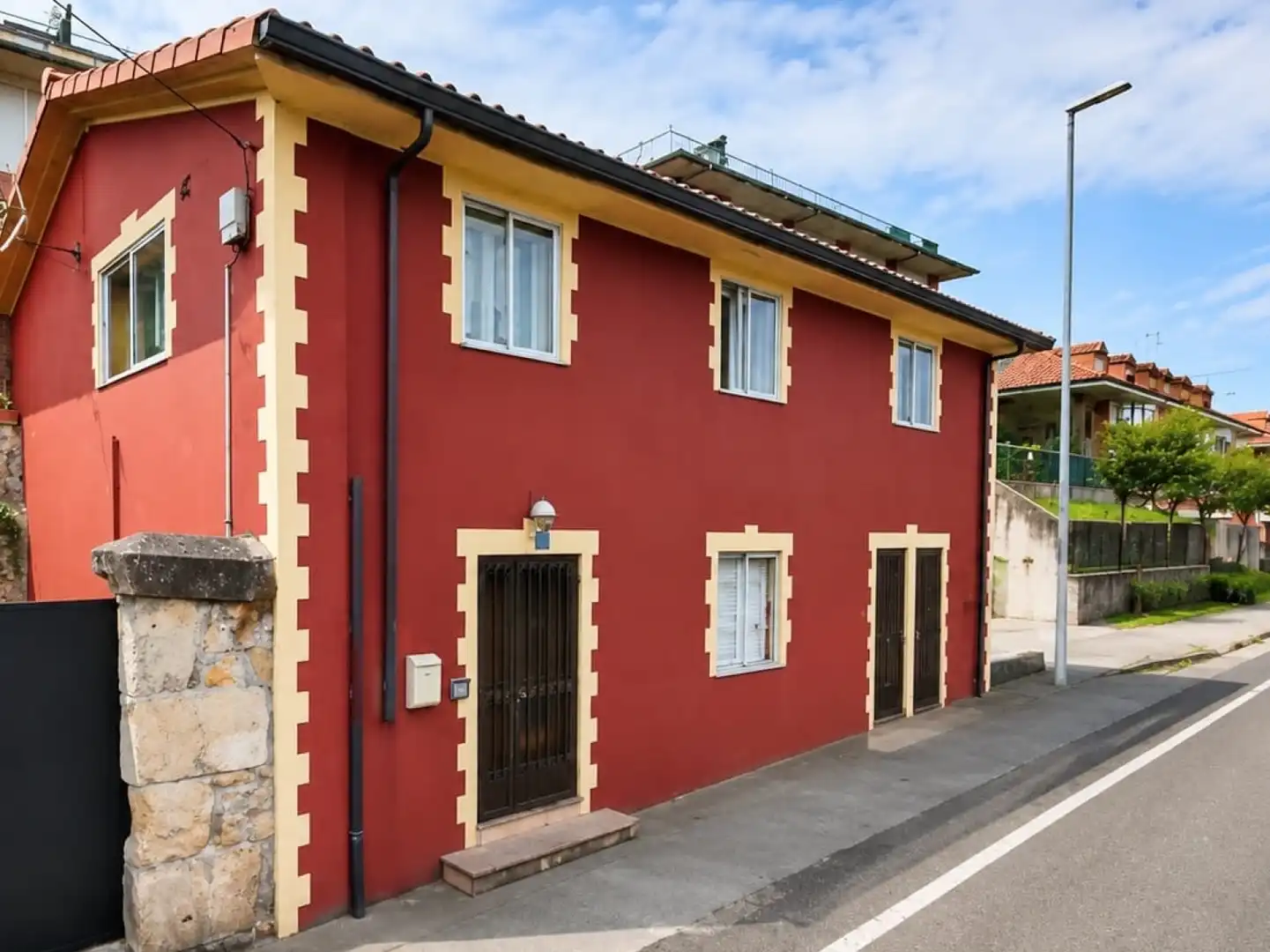 Vista exterior de Casa o chalet en venta en Piélagos con Calefacción, Terraza y Trastero