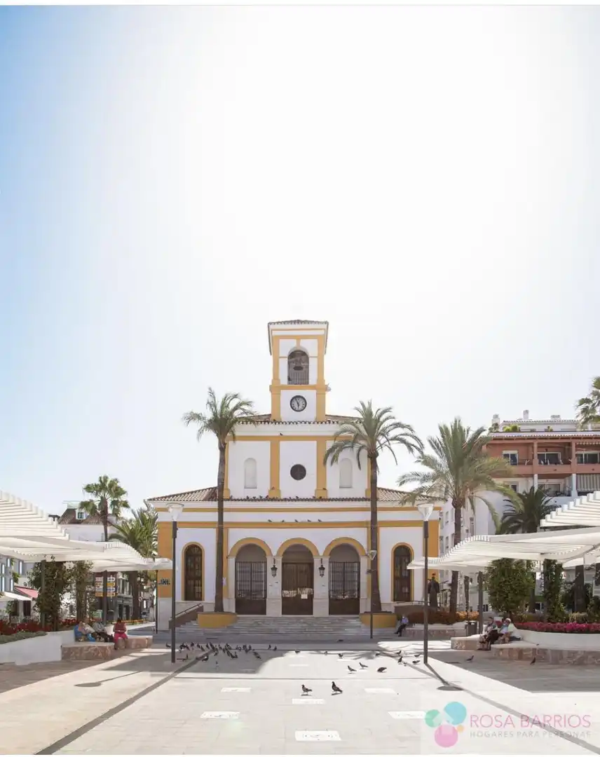 Außenansicht von Wohnung zum Verkauf in Marbella mit Klimaanlage, Terrasse und Möbliert
