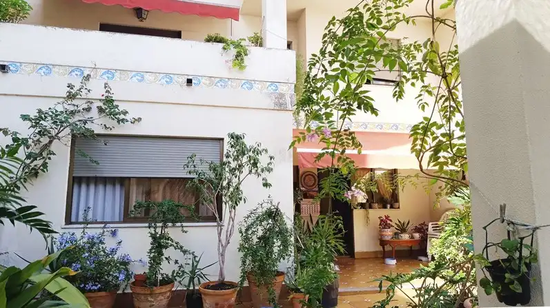 Terraced house with terrace for sale in Carrer Mestre Salvador Ferrandis, imagen 2