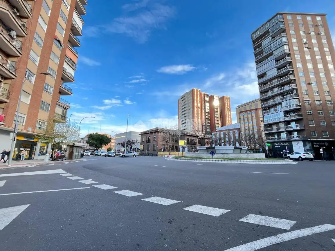 Piso con terraza en venta en El Pilar - La Estación, imagen 3