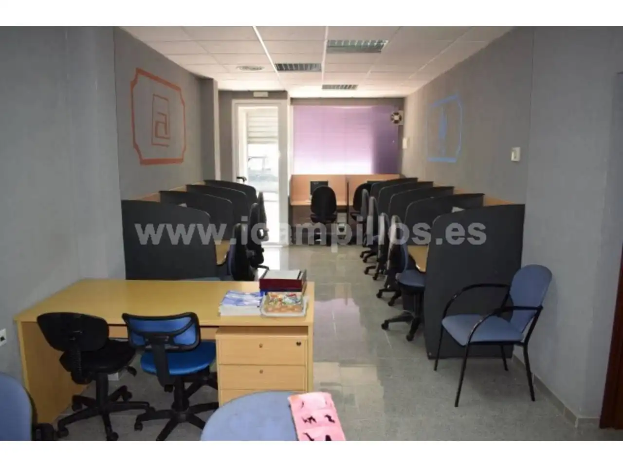 Local comercial en venda a Baena