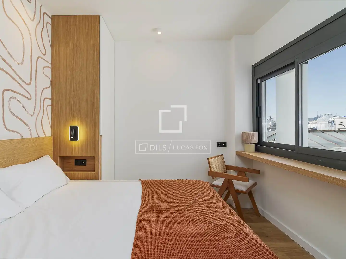 Bedroom of Flat for sale in Barcelona  with Air Conditioner, Heating and Parquet flooring