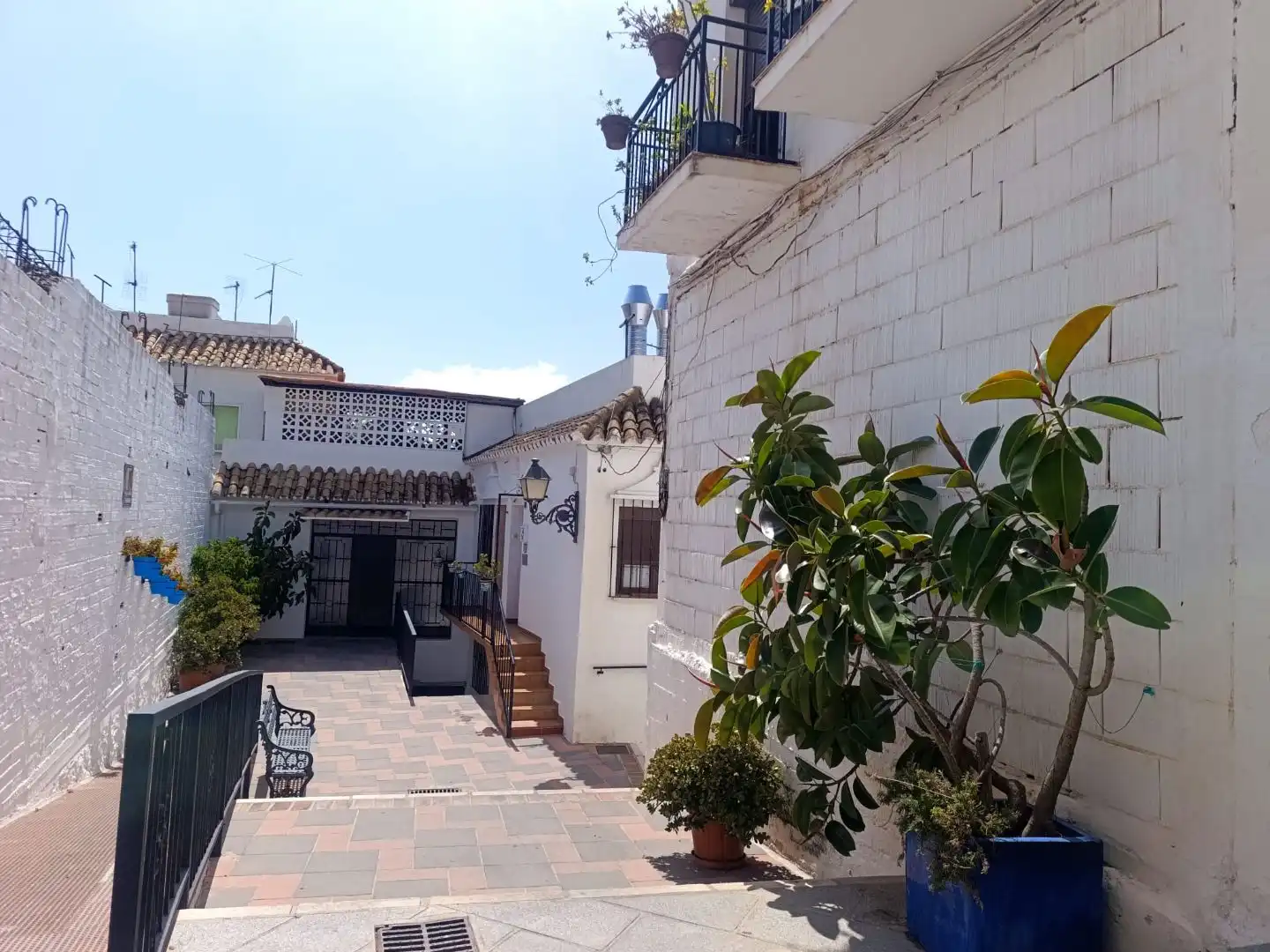 Exterior view of Flat for sale in Mijas