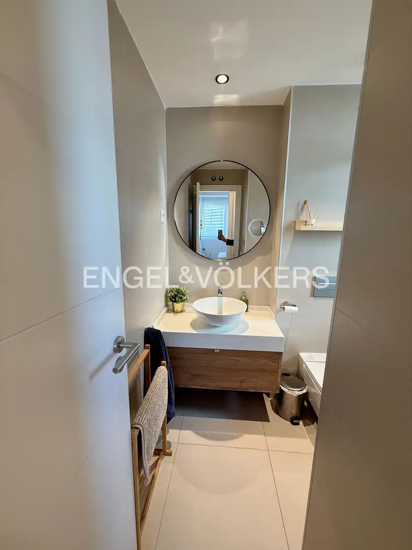 Bathroom of Flat for rent in Madrid  with Air Conditioner, Heating and Terrace