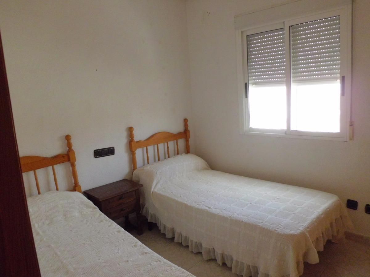 Bedroom of Flat for sale in El Pinós / Pinoso  with Air Conditioner, Heating and Terrace