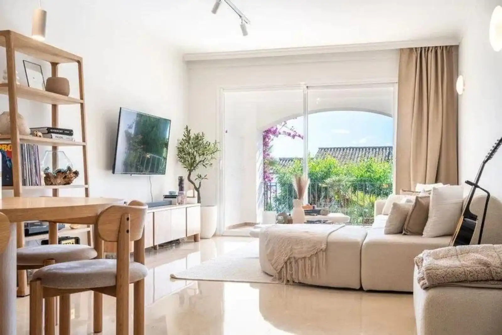 Piso con piscina en venta en Avenida Tomás Pascual 22, imagen 9