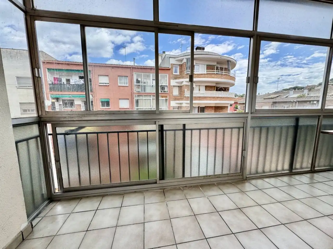 Terraza de Apartamento en venta en La Roca del Vallès con Calefacción