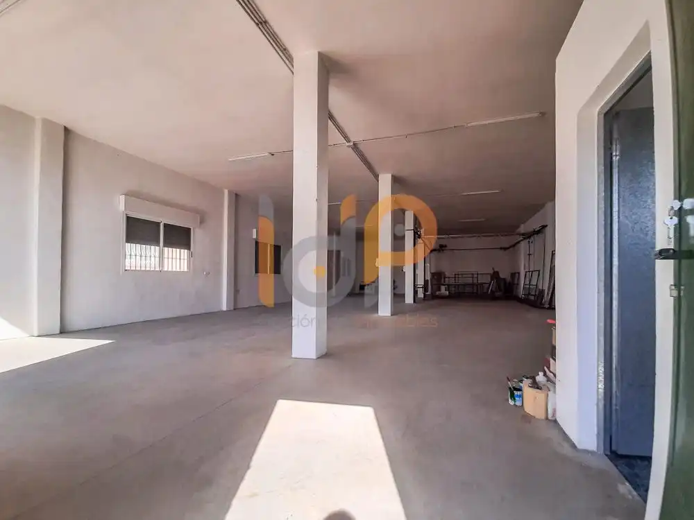 Nave industrial en venta en Tabernas