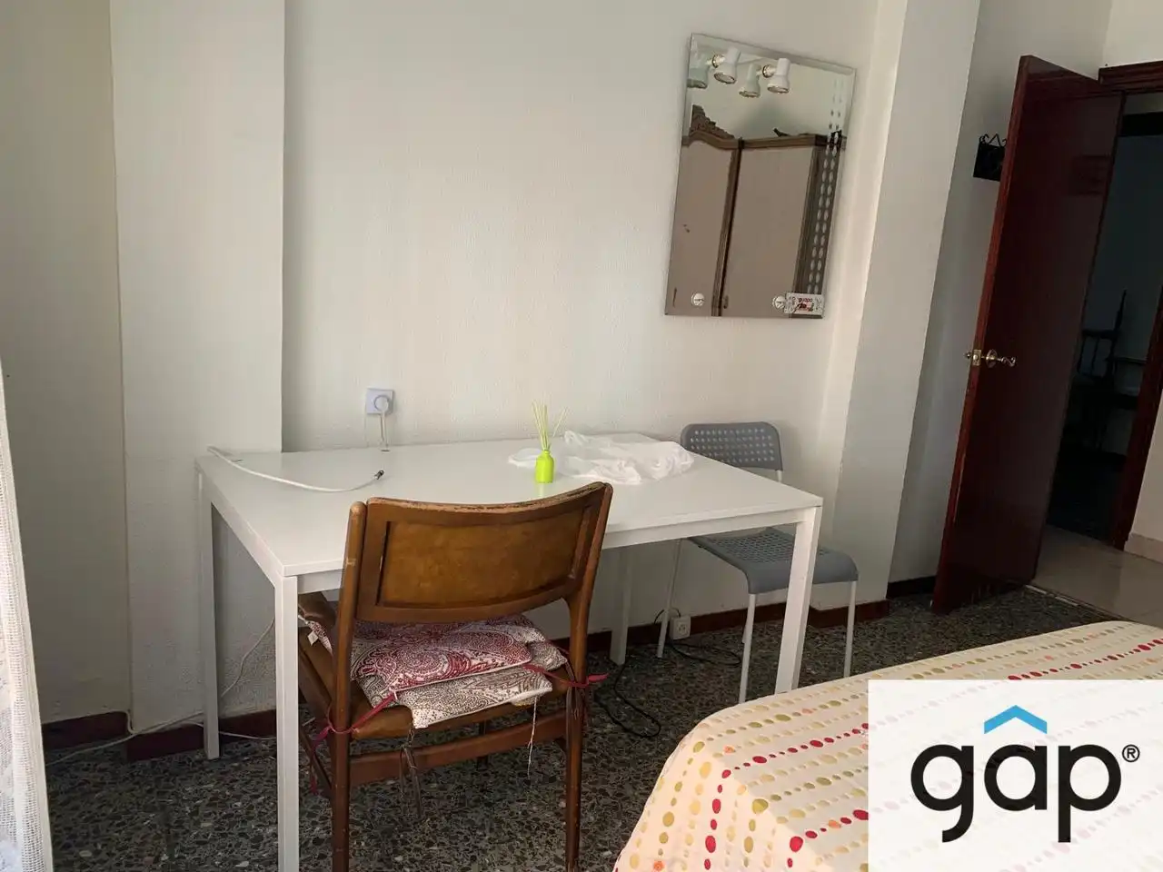 Dining room of Flat for rent in Cuenca  with Heating, Terrace and Furnished