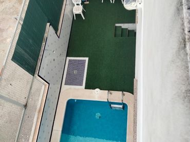 Adosado con piscina en venta en Calle la Huerta