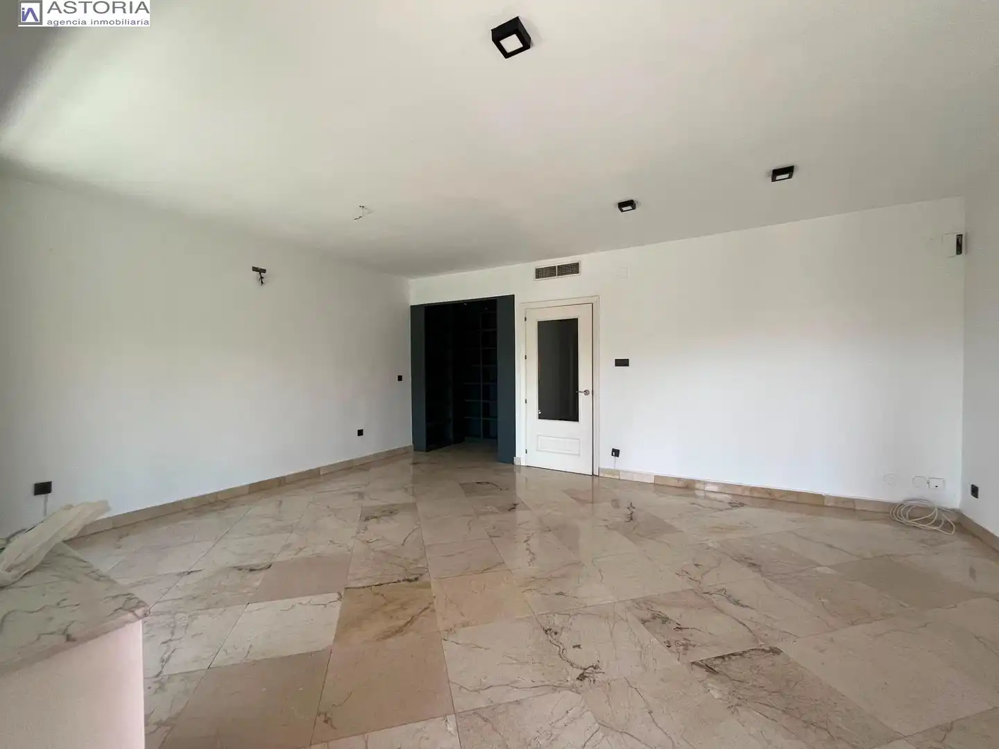 Wohnung zur Miete in Granada mit Heizung und Terrasse