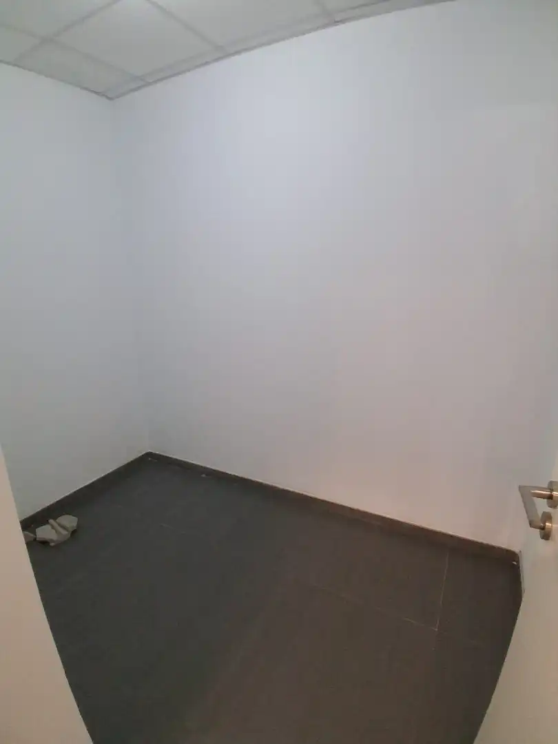 Business premises to rent in Carrer Pintor Peris Aragó 25, imagen 9