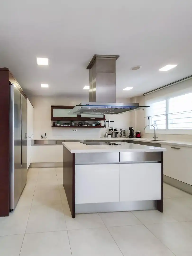 Casa adosada en venta en Alquenència - Venècia