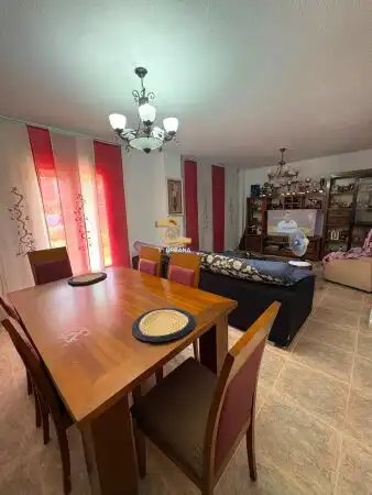 Terraced house with pool for sale in SALAMANCA, DE, imagen 5