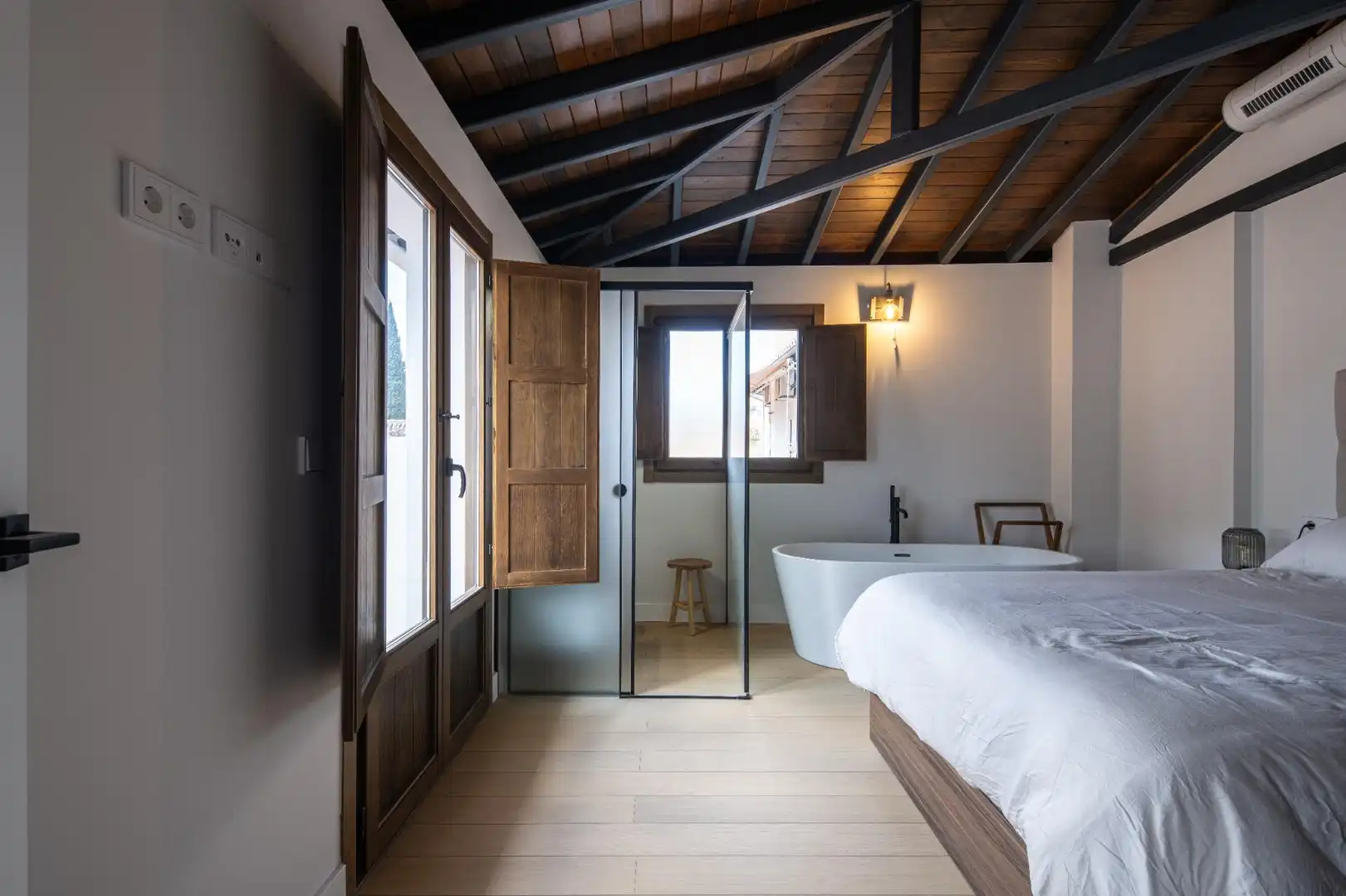 Habitación de Ático en venta en Granada