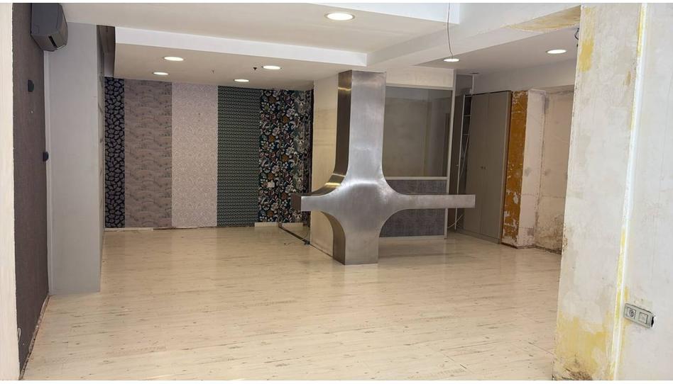 Photo 1 of Premises to rent in Volta, Ca n'Aurell, Barcelona