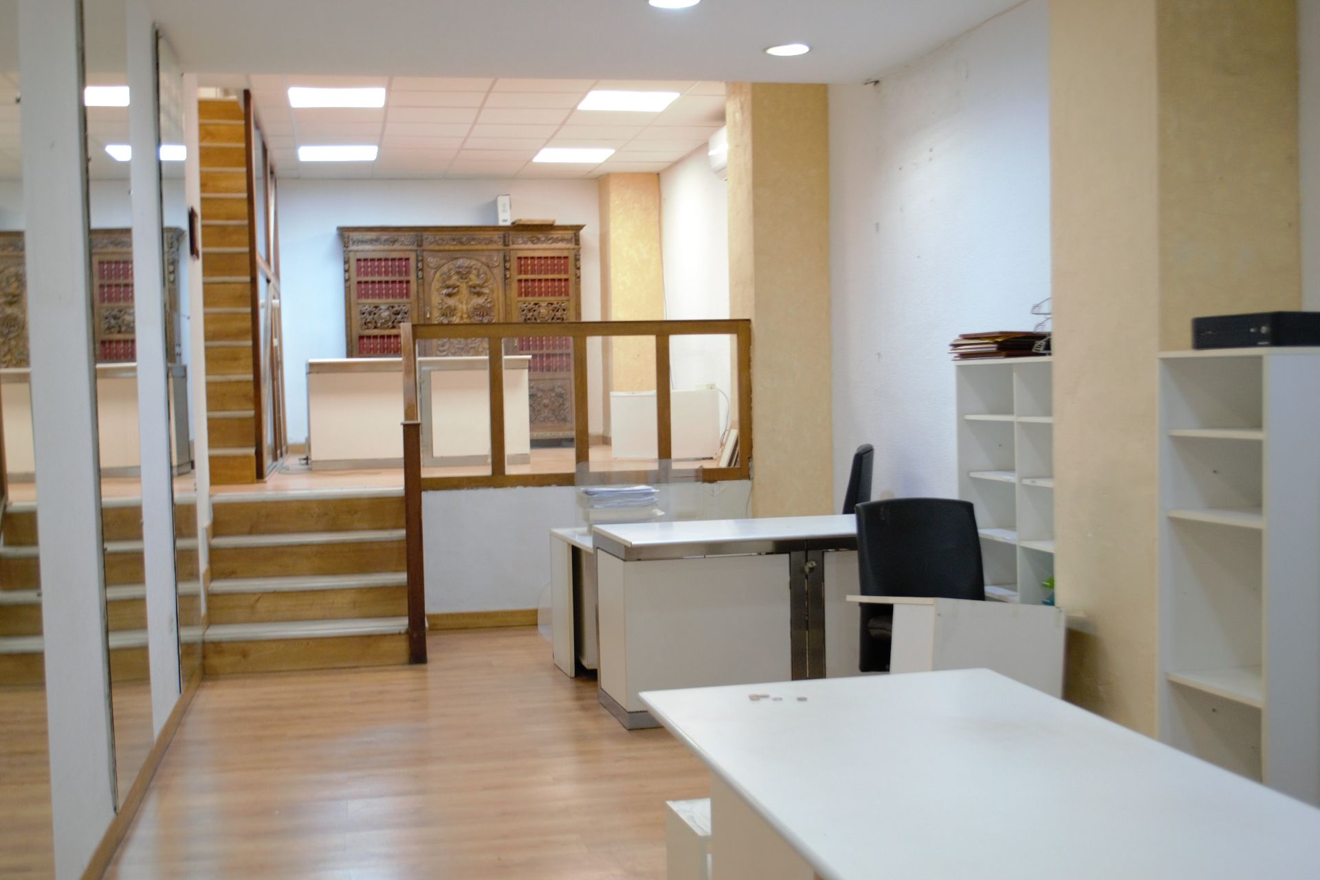 Local en venta en  Granada Capital