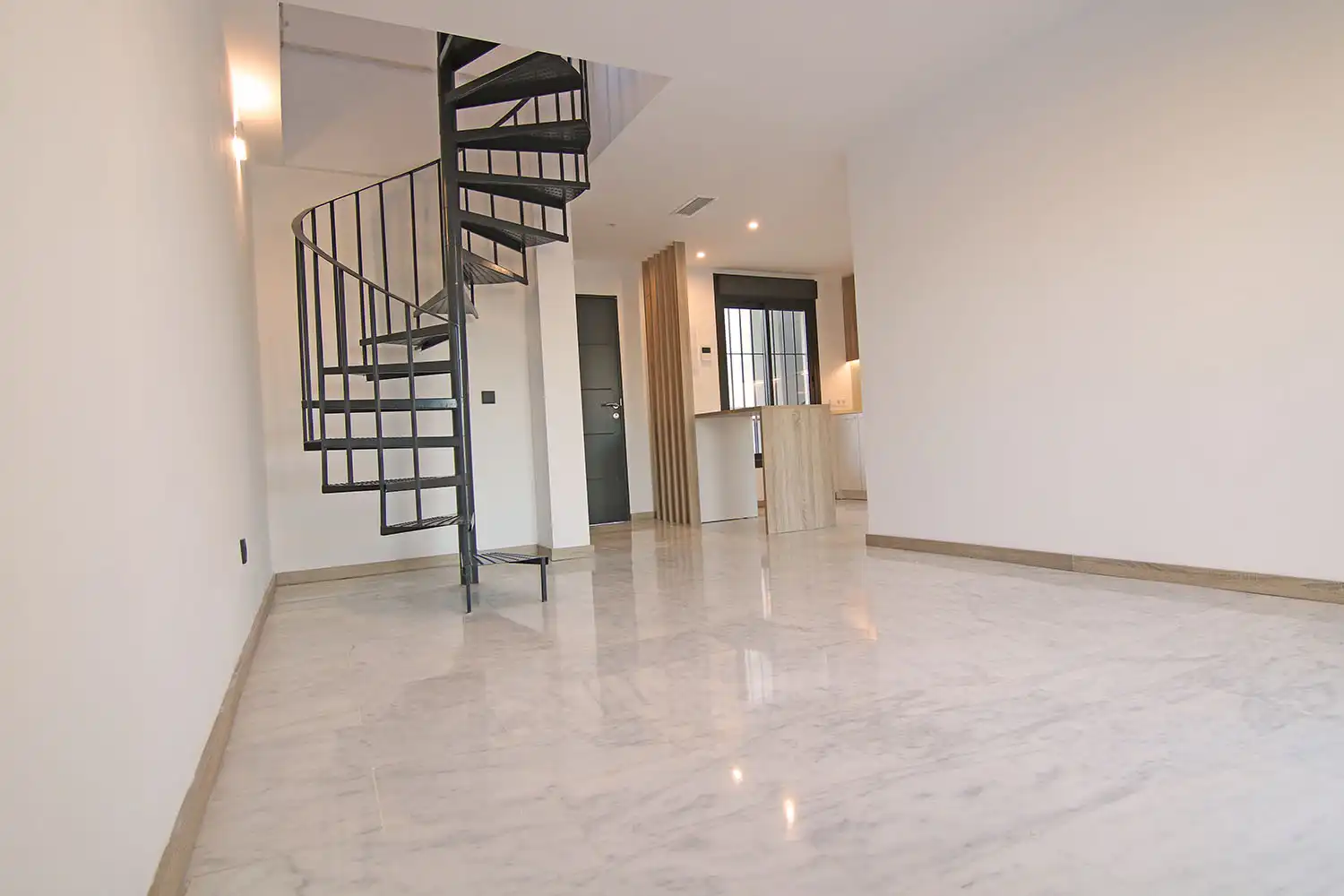 Ático en venta en Calle Isaac Peral, 69, Arenal - La Pólvora