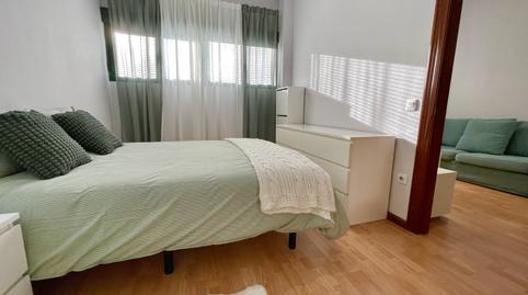 Foto 3 de Piso de alquiler en Gijón - Cl Corin Tellado, Viesques, Gijón