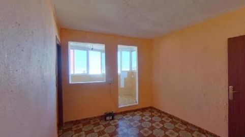 Foto 2 de Piso en venta en Carrer Teide, Les Planes, L'Hospitalet de Llobregat