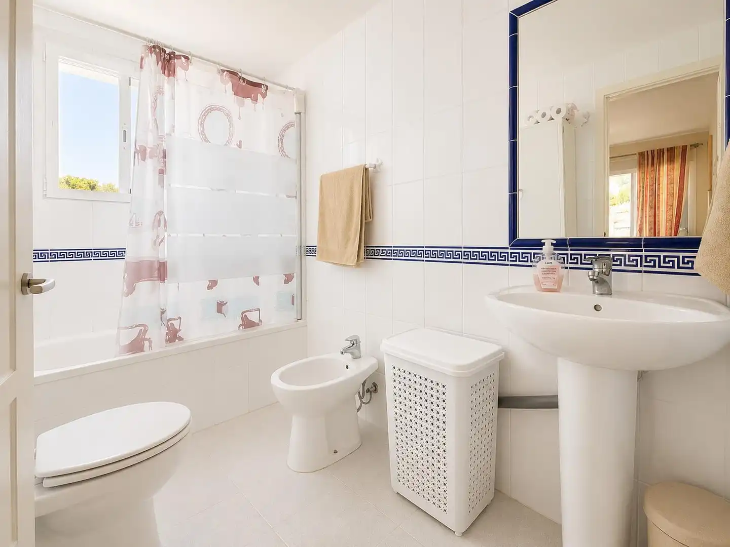 Apartamento con piscina en venta en Calle del Geranio 31, imagen 23