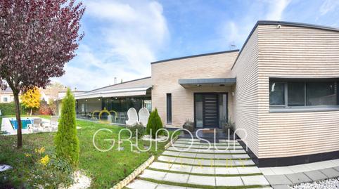 Foto 2 de Casa o xalet en venda a Calle Jacinto Benavente, 7, Simancas, Valladolid