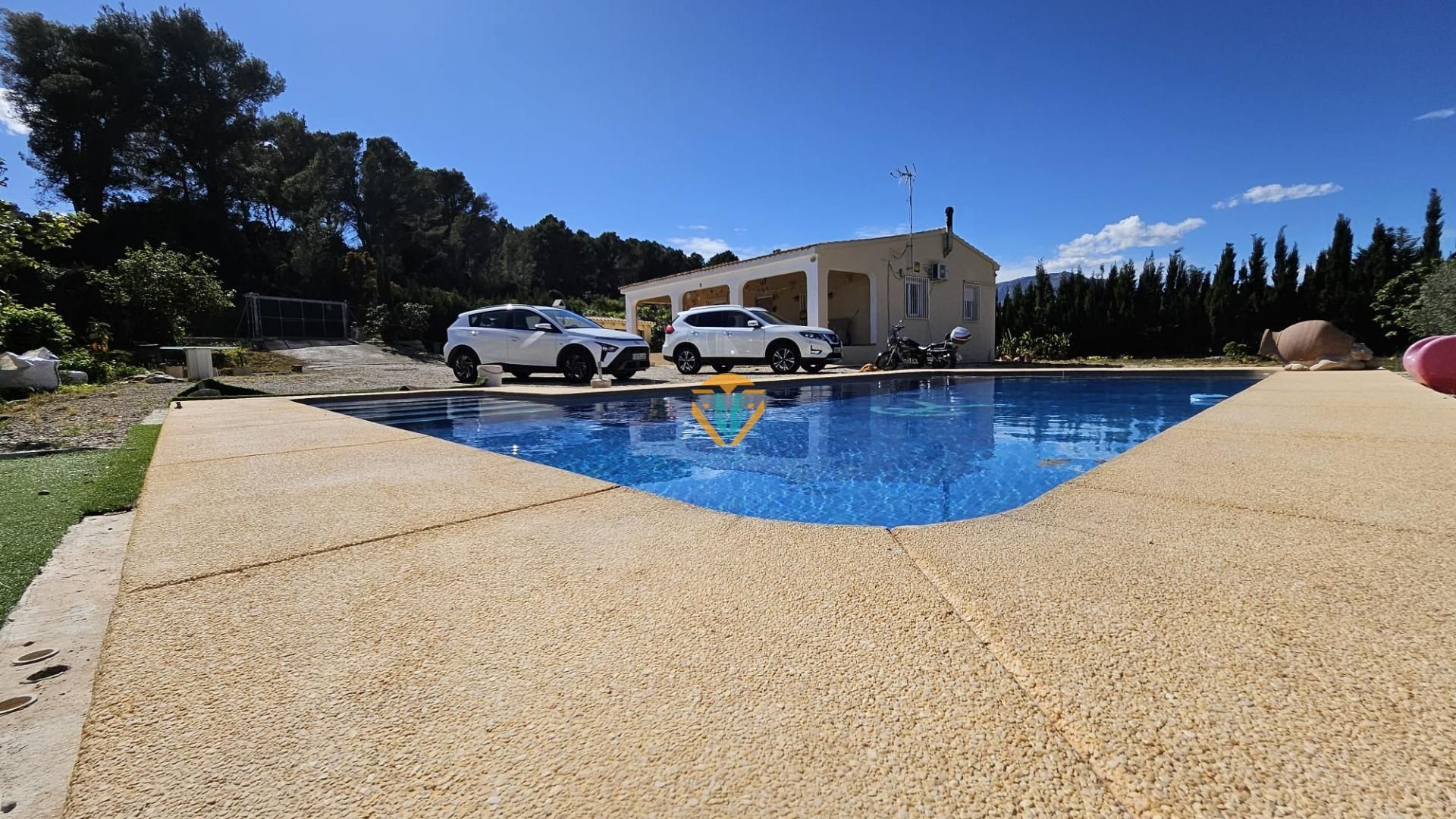 Swimming pool of House or chalet for sale in Callosa d'En Sarrià  with Air Conditioner, Heating and Private garden