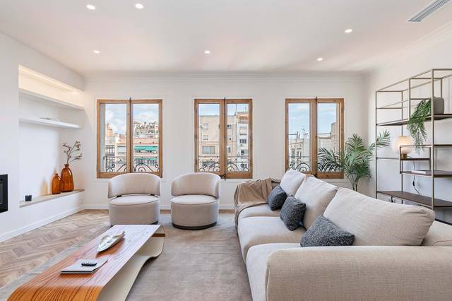 Piso en Venta en Carrer De Girona, 118 en Dreta de l'Eixample