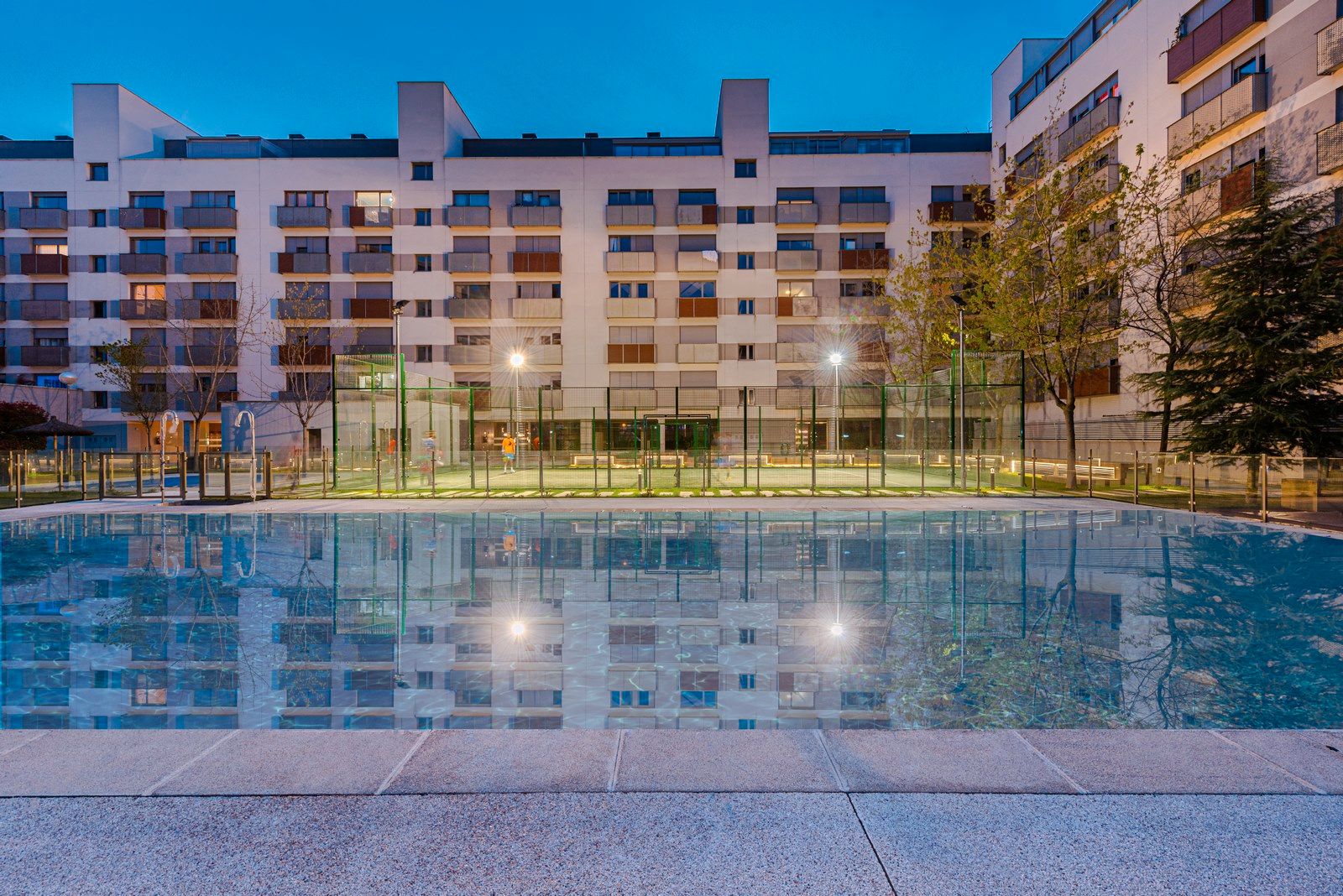 Swimming pool of Flat for sale in  Madrid Capital  with Air Conditioner, Storage room and Balcony
