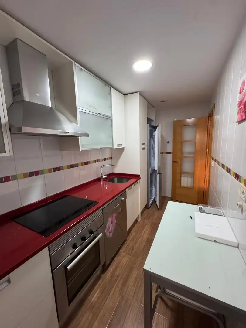 Mini appartamento con terrazza in vendita a Calle John Lennon, imagen 3