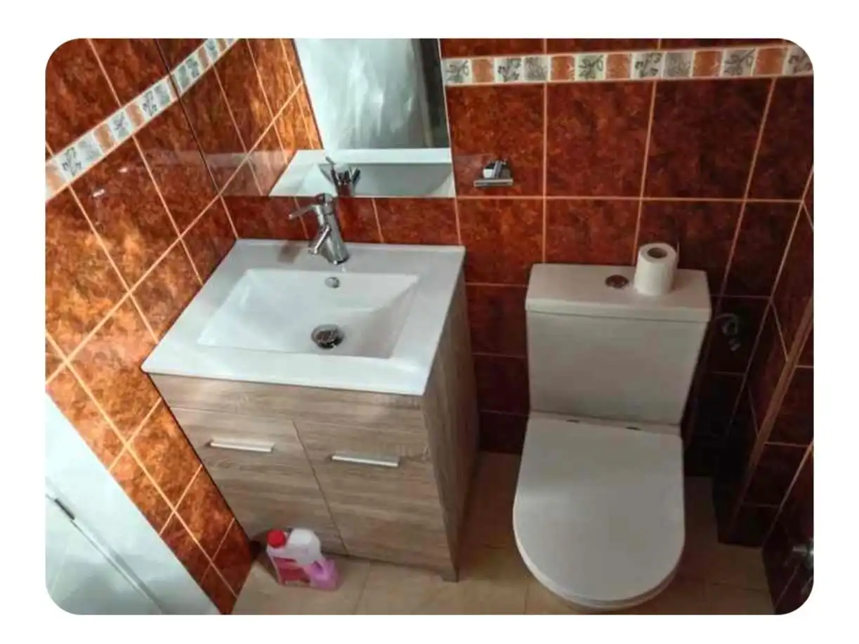 Baño de Piso para compartir en Mazarrón con Aire acondicionado, Calefacción y Jardín privado