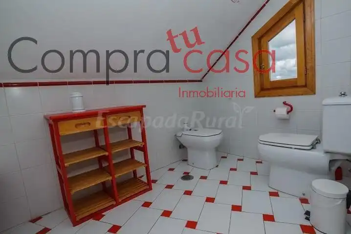 Baño de Casa o chalet en venta en Valverde del Majano con Calefacción, Jardín privado y Terraza