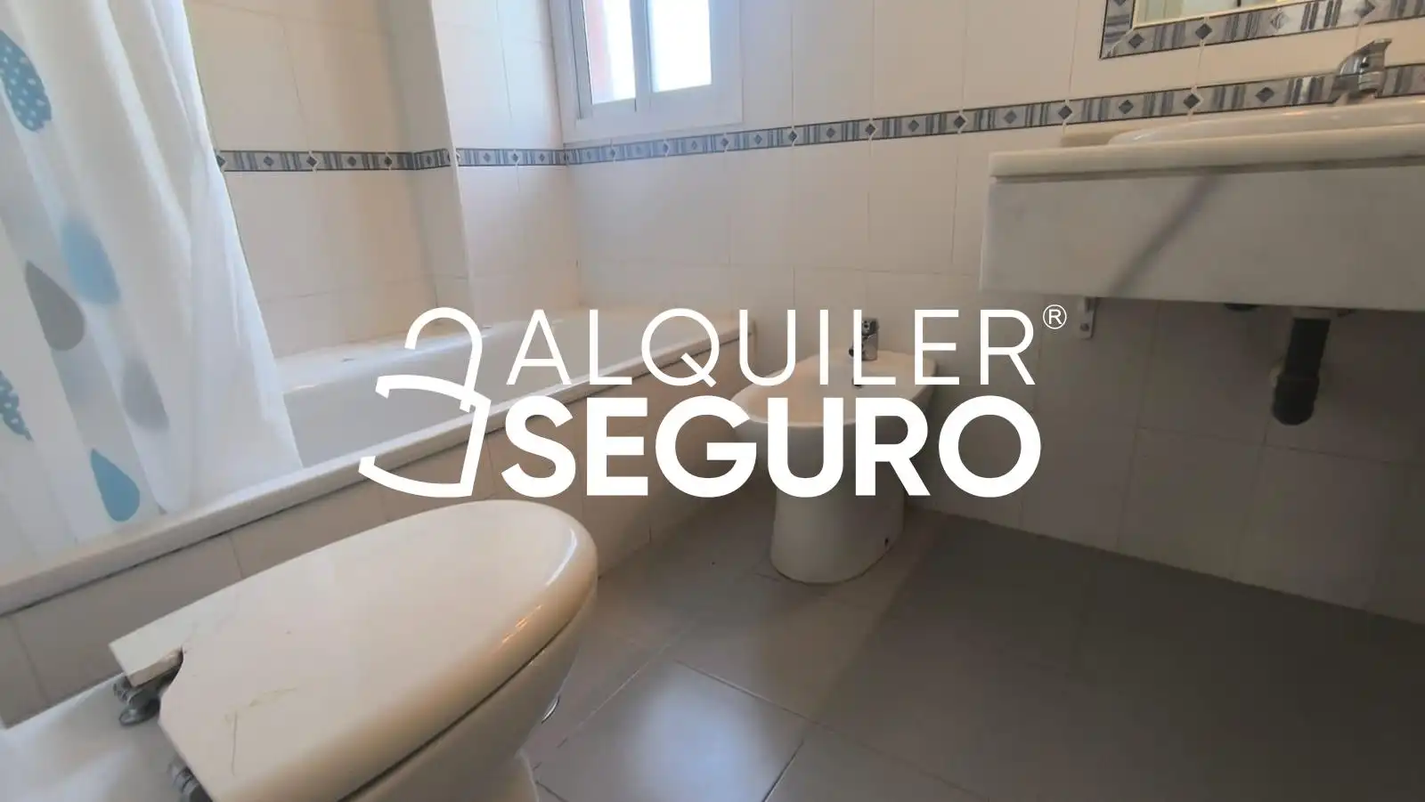 Baño de Casa o chalet de alquiler en Bormujos con Terraza