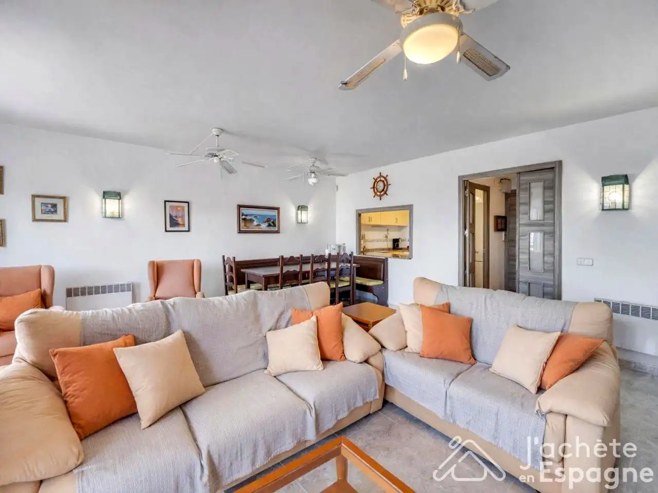 Sala de estar de Ático en venta en Vandellòs i l'Hospitalet de l'Infant con Aire acondicionado, Terraza y Amueblado