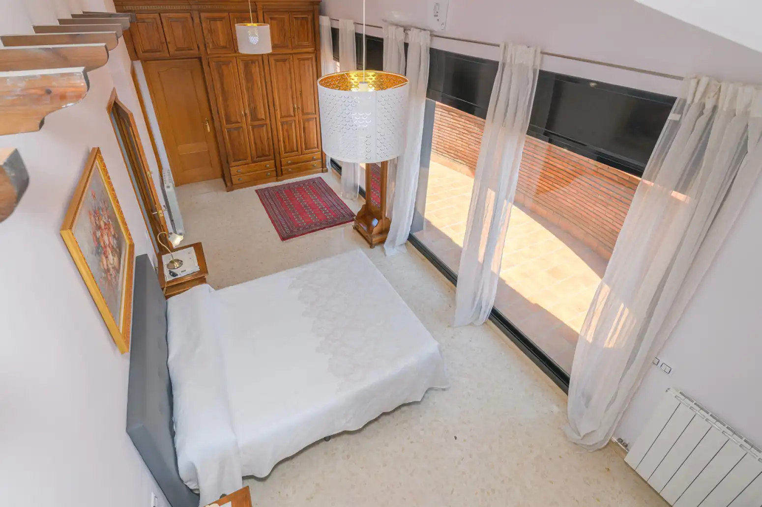 Habitación de Casa o chalet en venta en Viladecans con Terraza, Piscina y Balcón