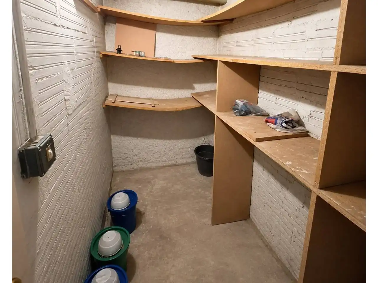 Ático en venta en Girona con Calefacción, Terraza y Trastero