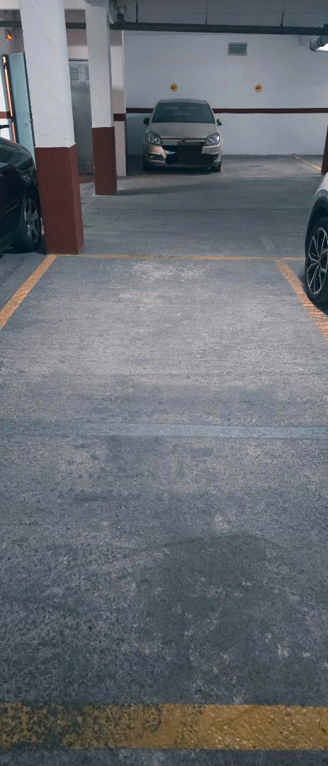 Exterior view of Garage for sale in  Valencia Capital