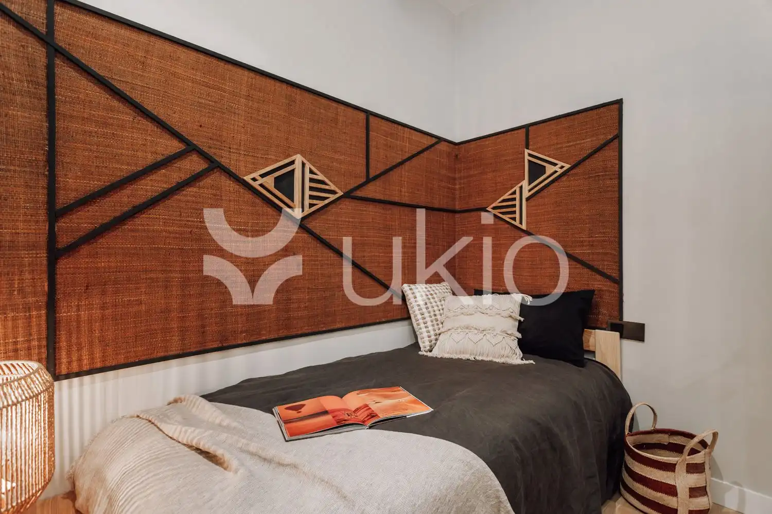 Habitación de Apartamento de alquiler en Barcelona con Aire acondicionado, Calefacción y Amueblado