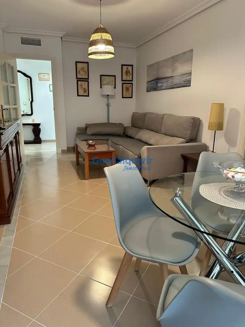 Wohnzimmer von Wohnung zur Miete in Sevilla mit Klimaanlage, Heizung und Terrasse