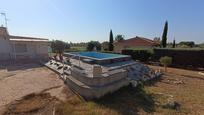 Swimming pool of House or chalet for sale in Otero