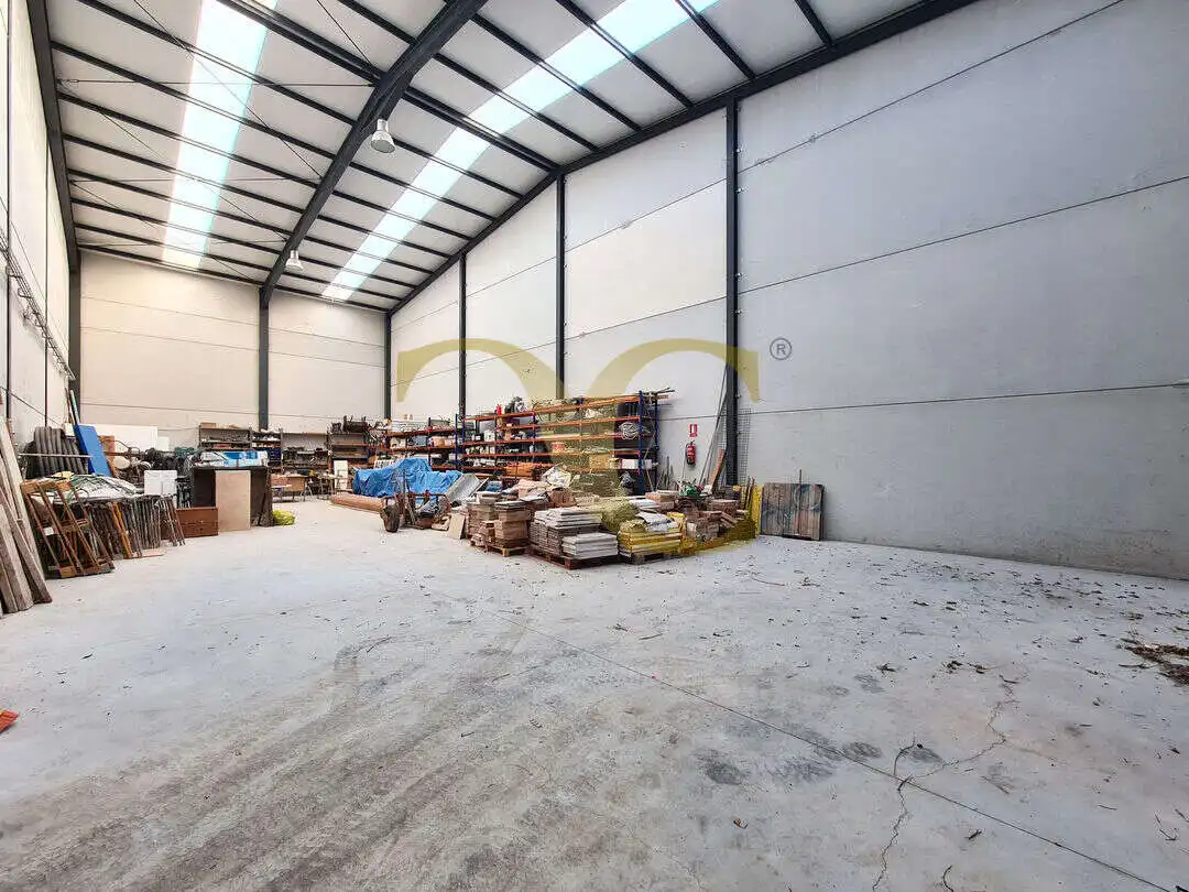 Nave industrial in vendita a Calle los Robles, imagen 3