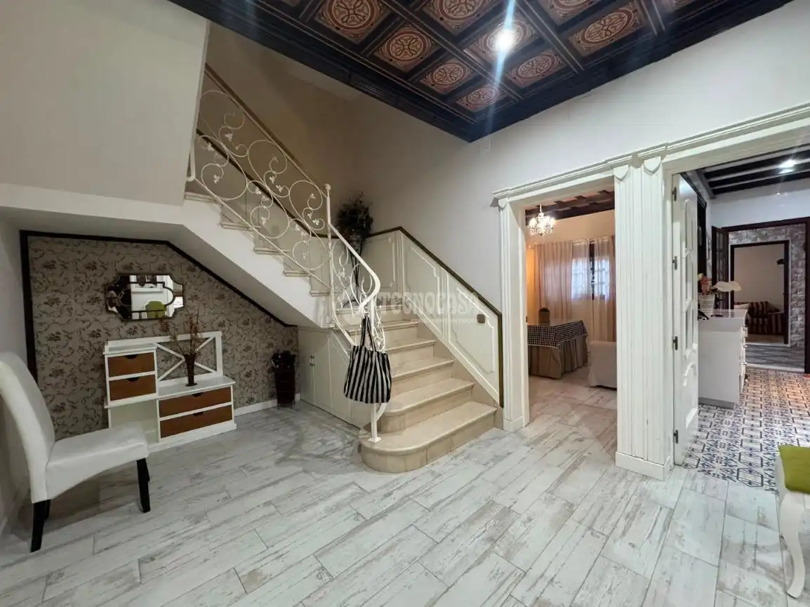 Casa adosada en venta en Calle Dr. Manuel E. Patarroyo, Osuna